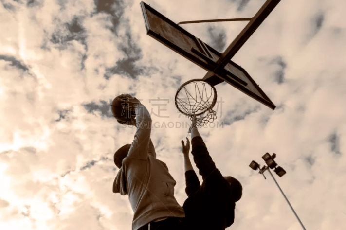 【欧冠】巴塞罗那主场逆转，成功把糟糕状态抛给切尔西